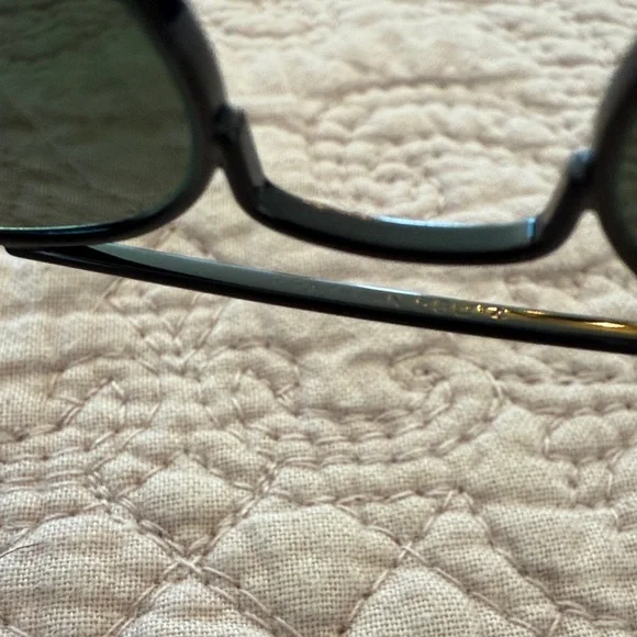 Ray-Ban polarized Aviator sunglasses new in box - Picture 7 of 16